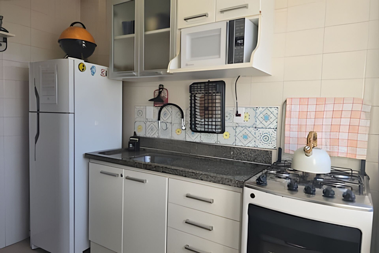 Private kitchen 4, Estadia Tri Ótima Localização e Garagem, Porto Alegre