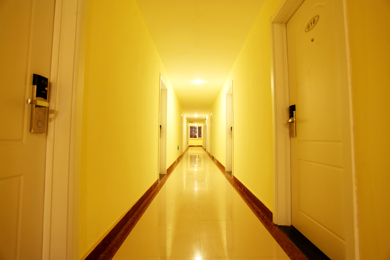 Others 3, Xingyue Express Inn, Tonghua