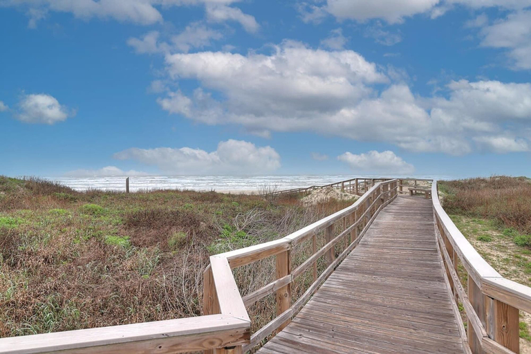 Room 5, Sea Escape-boardwalk Access Large Community Pool, Nueces