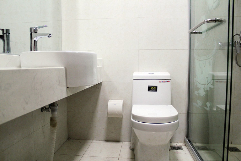 Bathroom 3, Nanjing Ruijia Hotel (Yuhuatai Scenic Area Branch), Nanjing