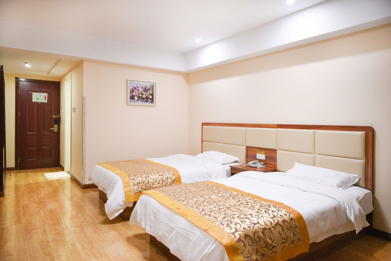 Bedroom 2, Zhucheng golden bay business hotel, Weifang