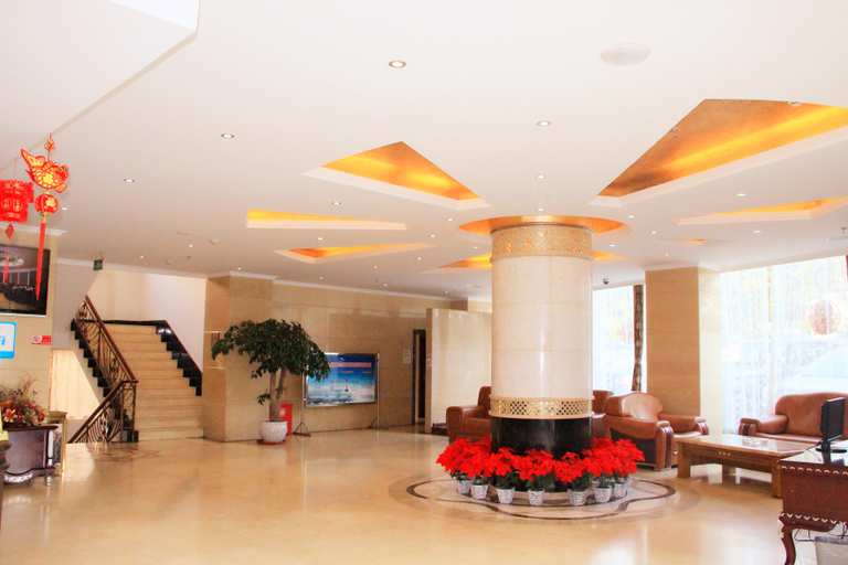 Others 2, Starlight Hotel, Liangshan Yi