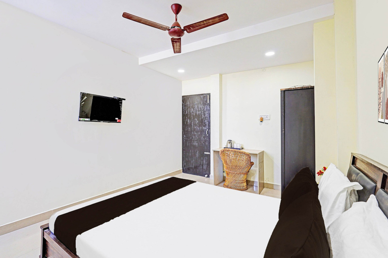 Room 2, CollectionO Guduvancheri Railway Station, Kancheepuram