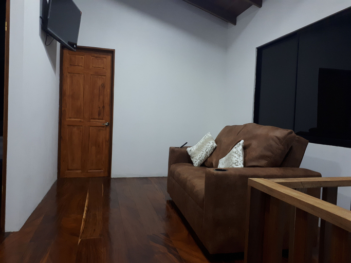 Others 5, Casa Curre Monteverde, Abangares