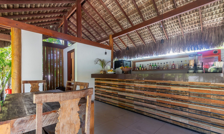 Bar (on property), Tpz's - Apartments Near Praia do Muta, Porto Seguro