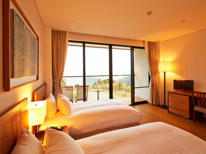 Bedroom, Margherita Resort Hotel, Shinkamigotō