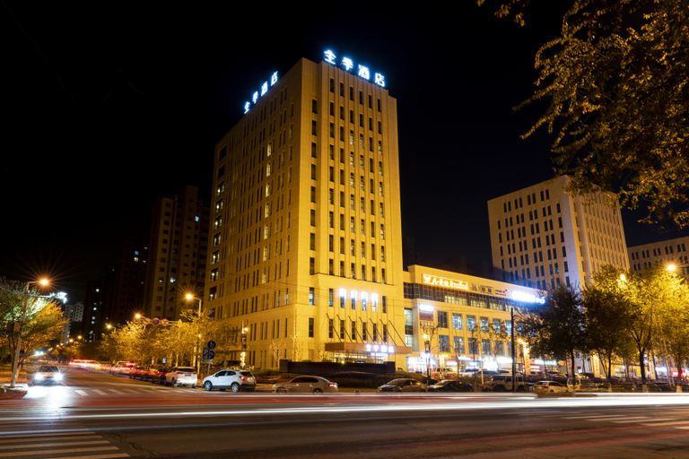 Exterior & Views 1, JI Hotel (Changji Huanyu Square), Changji Hui