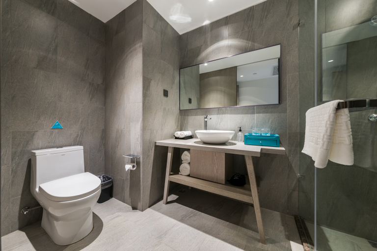 Bathroom 2, Fillmore Hotel (Qingdao Chengyang Wanxianghui), Qingdao