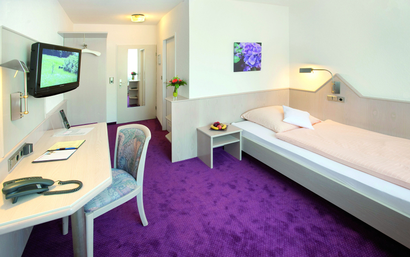 Bedroom 3, Hotel Malchen garni GmbH, Darmstadt-Dieburg