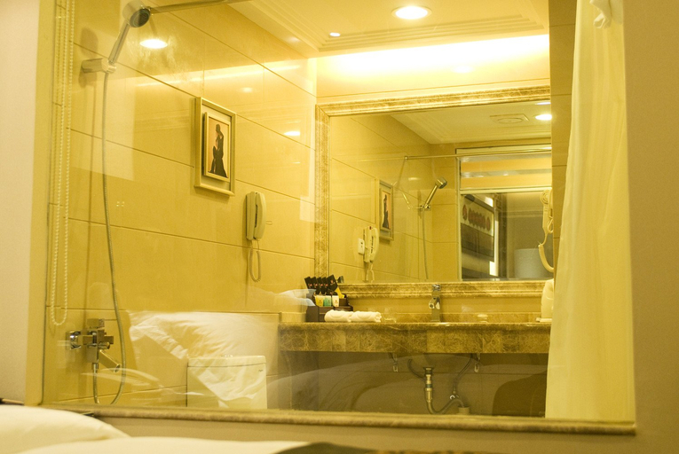 Bathroom 2, Wenzhou Hotel, Guiyang