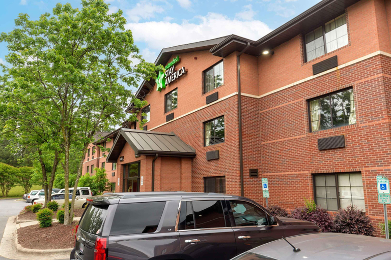 Exterior & Views 1, Extended Stay America Select Suites Raleigh RTP 4610 Miami B, Durham