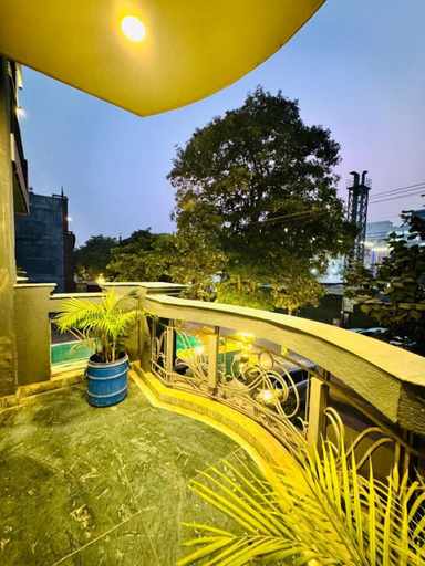 Sport & Beauty, Hotel Dayal Regency, Gurgaon