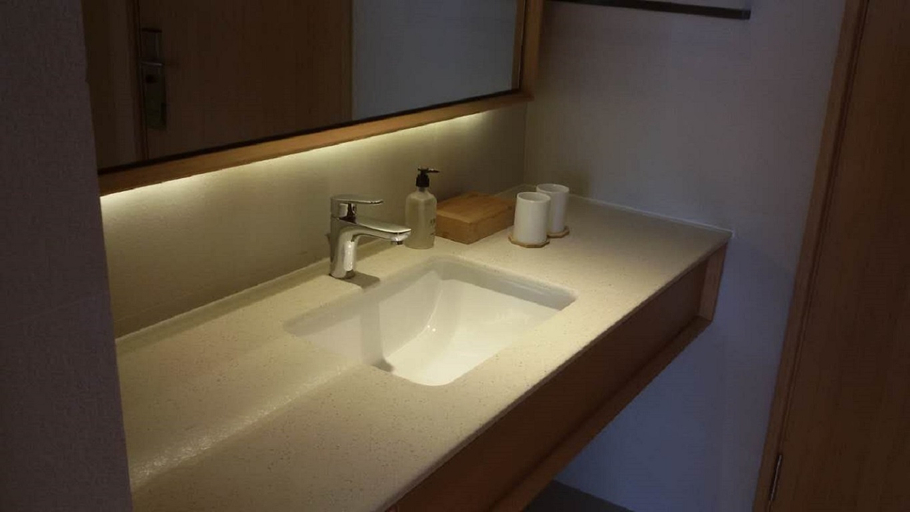Bathroom 4, Ji Hotel Xuzhou Suning Plaza, Xuzhou