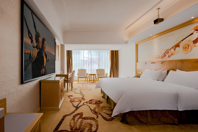Bedroom 2, Vienna Hotel Shenzhen Longgang Baifucheng, Shenzhen