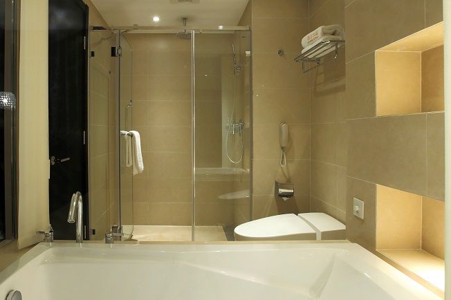 Bathroom 2, 6698 Crystal Hotel(Hangzhou Sijiqing Qingling Road Subway), Hangzhou