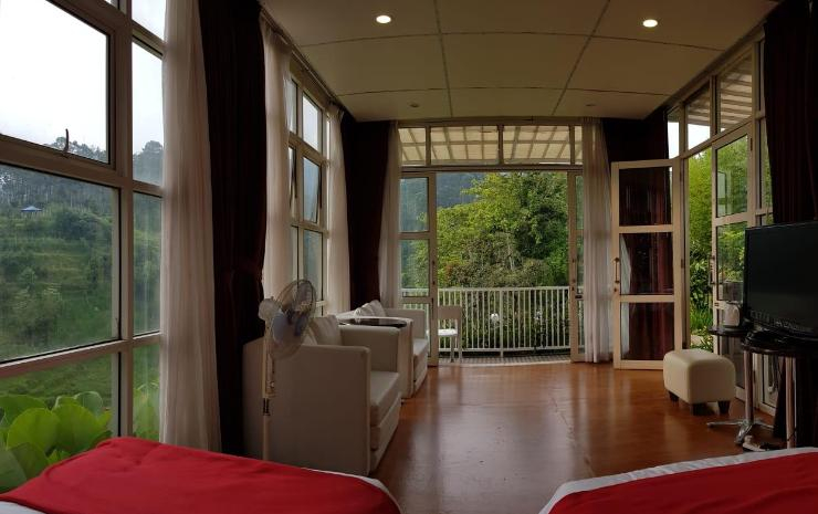 Bedroom 2, Bukit Cikahuripan Resort, Bandung