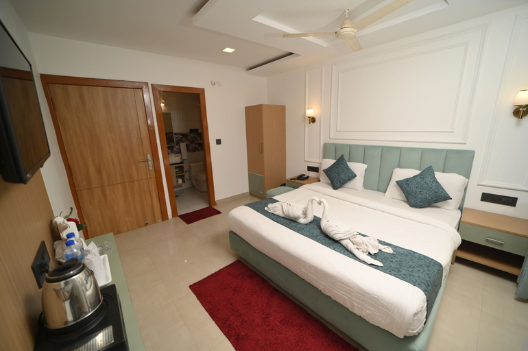 Room 5, Royal Rosette BY Rosalie, Nainital