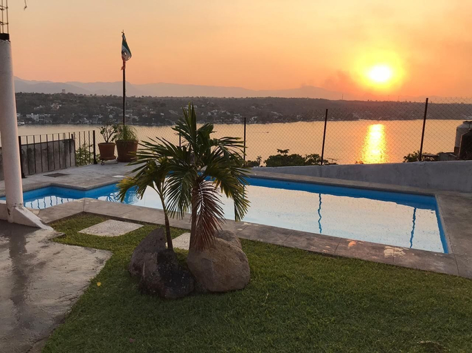 Pool 5, Casa blanca Tequesquitengo, Amacuzac