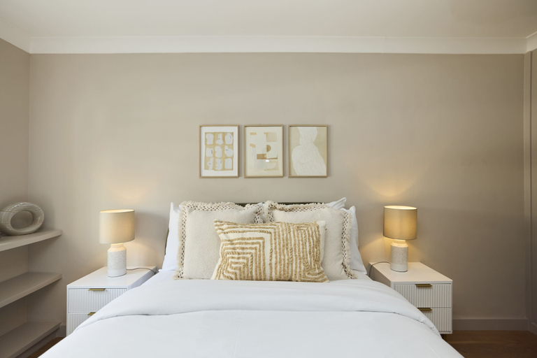 Room 3, First Act on Fulham Road, London