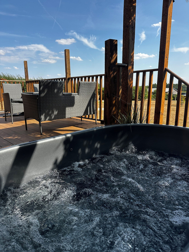 Sport & Beauty 5, Southwell Retreat Glamping Pods, Nottinghamshire