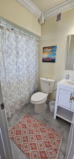 Bathroom, 1817 Oceanfront Bed & Breakfast, Dare