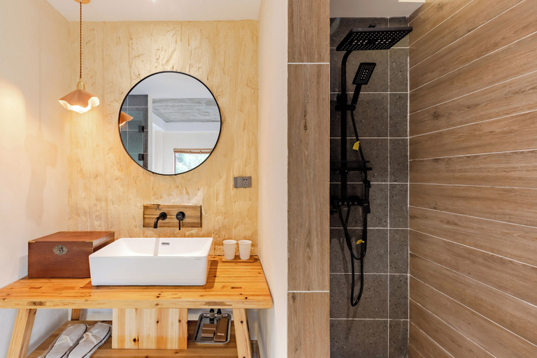 Bathroom 3, Mount Huangshan Wen'an B&B, Huangshan
