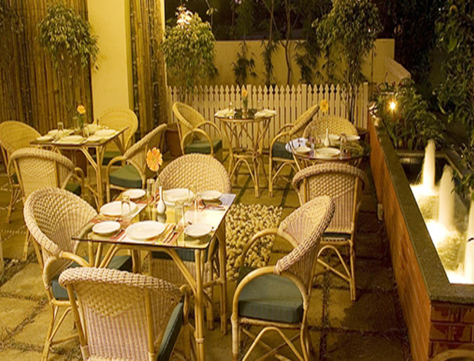 Food & Drinks, The Mayer Whitefield, Bangalore