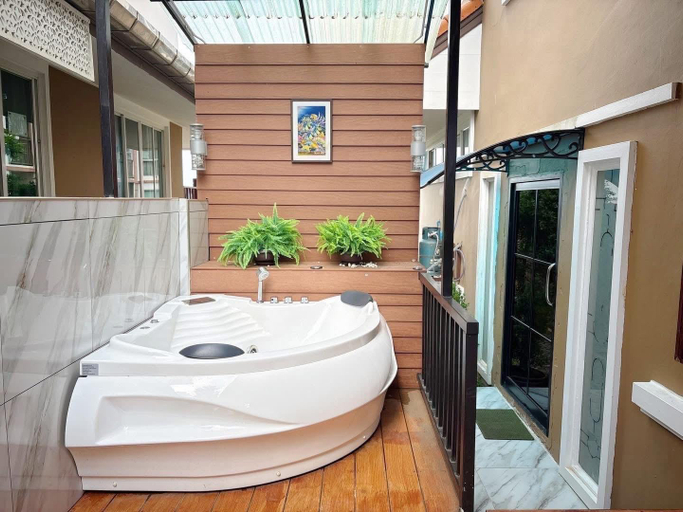 Bathroom 4, Phuket Seaview 6-Bedroom Pool Villa By Angel Villa, Phuket Island