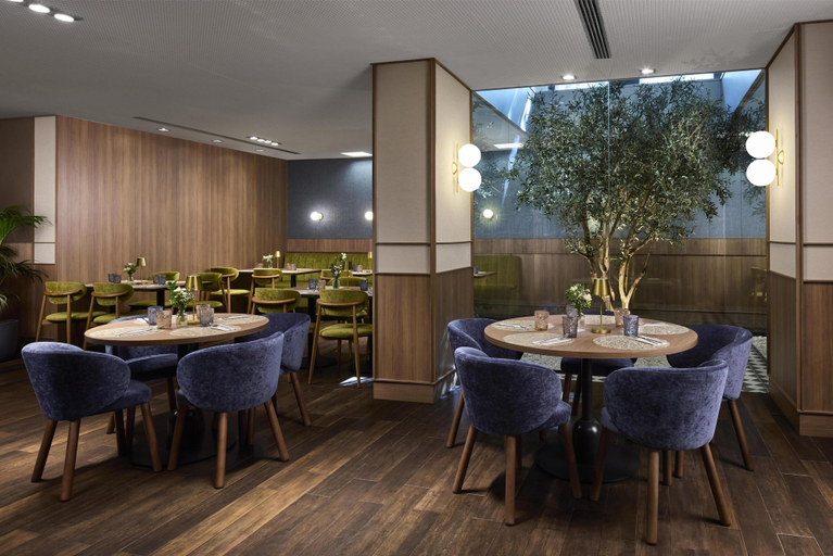 Food & Drinks 5, NH Sants Barcelona, Barcelona