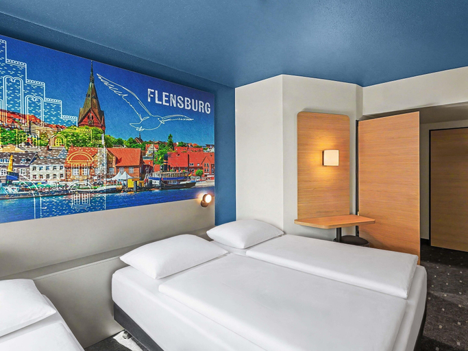 Bedroom 2, B&B HOTEL Flensburg-City, Flensburg