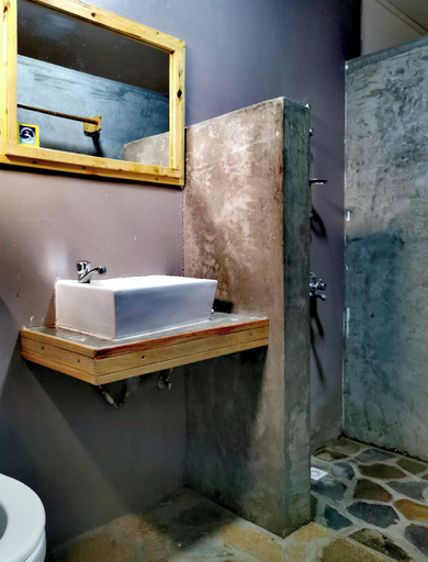 Bathroom 3, Panoramic Paradise