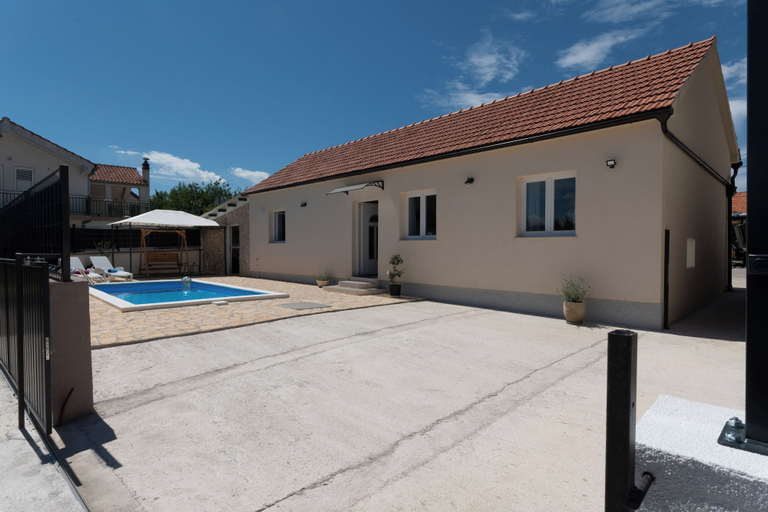 Building design 3, House Mirakul Near Krka With Private Pool, Skradin