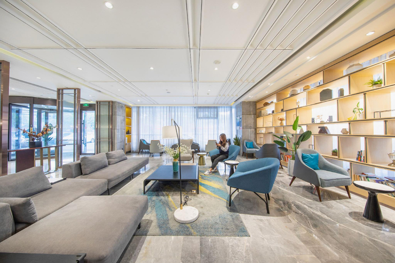 3, Mercure Zhuhai Lovers Road Beach Swimming Pool, Zhuhai