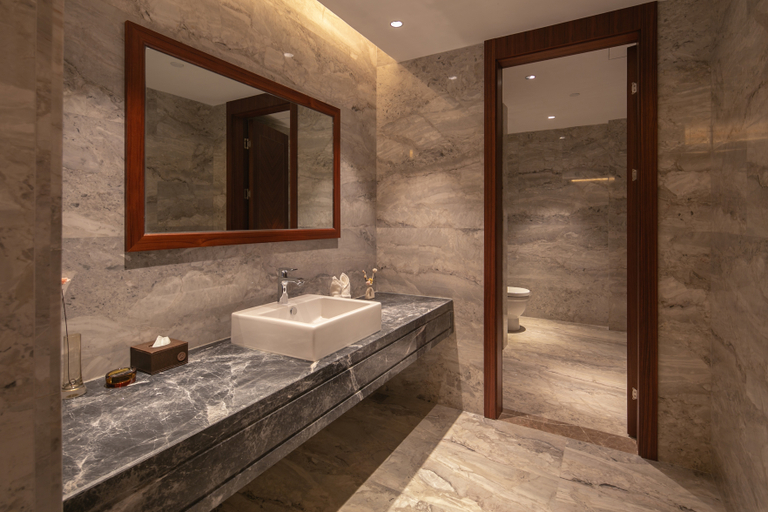 Bathroom 3, Auspicious Phoenix Hotel, Zhaotong