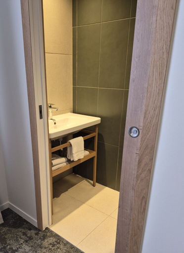 Bathroom 4, L'Hostellerie du Haras, Haute-Marne