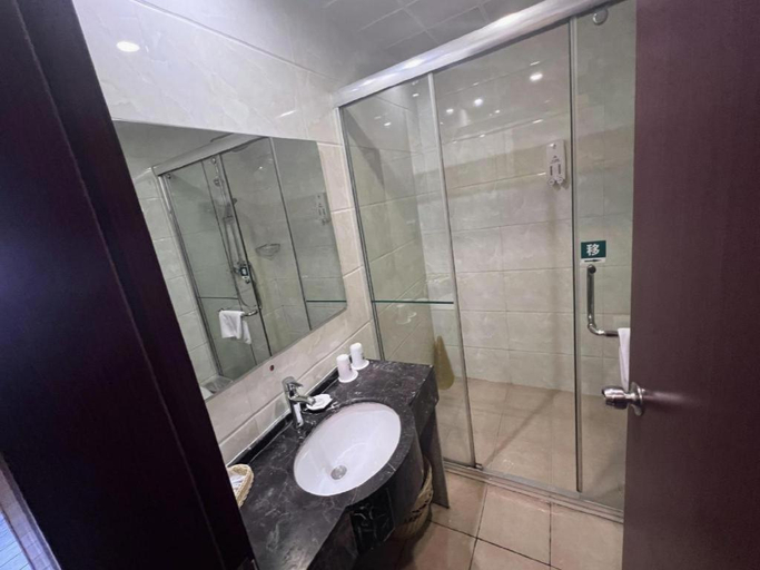 Bathroom 4, GreenTree Inn Nanjing Software Valley DaDingFang Express Hotel, Nanjing