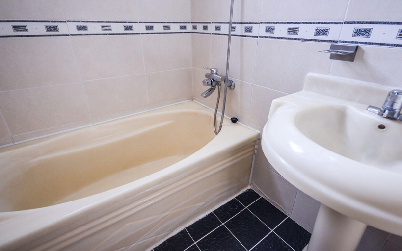Bathroom 3, Mungyeong Oncheon Hotel, Mungyeong