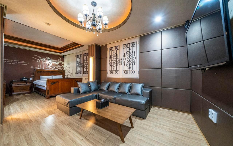 Others, Wonju Ritz Carlton, Wonju