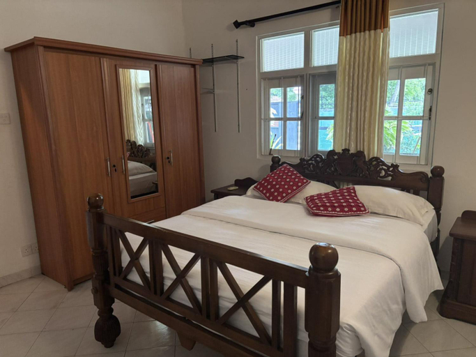 Bedroom 3, village inn Resort, Negombo