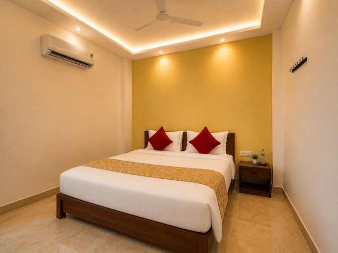 Room 5, Ayodhya Dham Maa Sushila Hotel, Faizabad