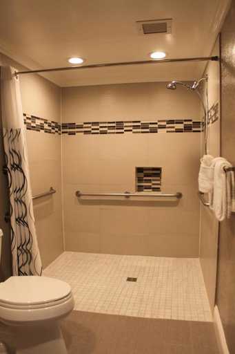 Bathroom, Rodeway Inn, Santa Barbara
