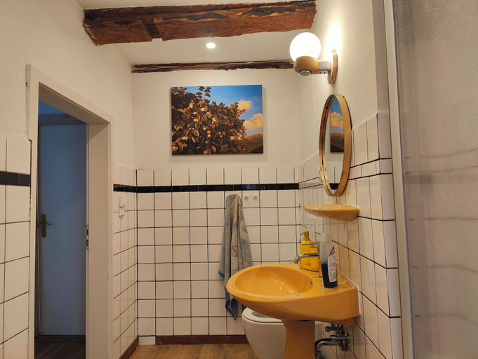 Bathroom 5, alte Wiesenresidenz, Vorpommern-Rügen