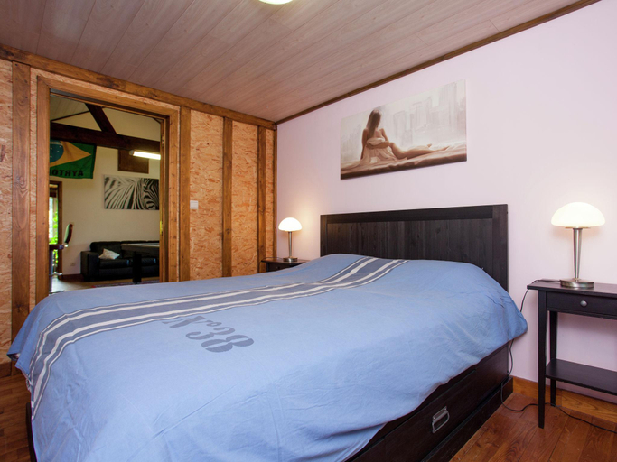 Bedroom 2, Modern Chalet in Sougné-Remouchamps near Forest, Liège