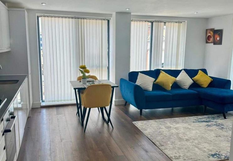 Living area 2, Joyden's Wood 2-bed Apt, Sleeps 4 With Wifi, Kent