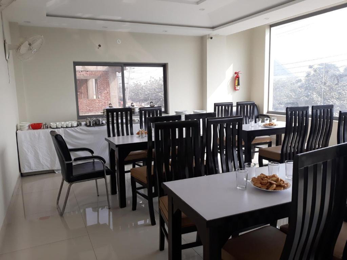 Food & Drinks, Kumail's Continental Hotel, Lahore