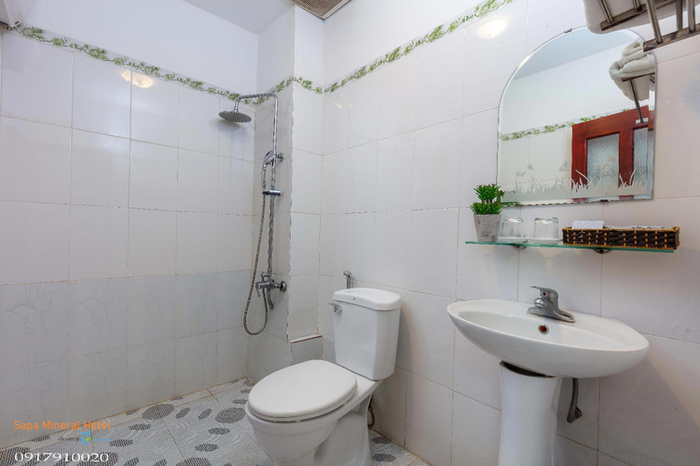 Bathroom, Sapa Mineral Hotel, Sa Pa