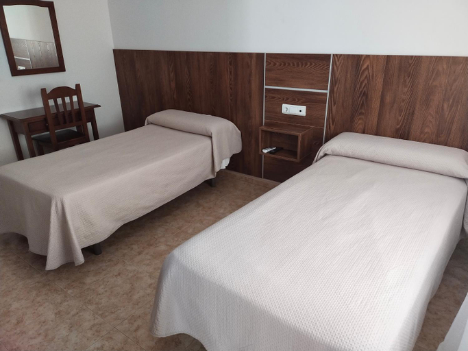 Bedroom 3, Hostal El Poligono, Córdoba