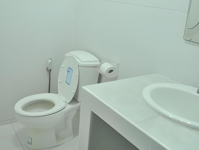 Bathroom 3, Leelawadee Resort, Muang Sukhothai