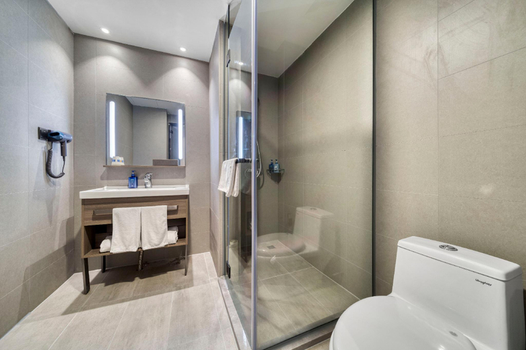 Bathroom 4, Hanting Hotel Lin'an, Hangzhou