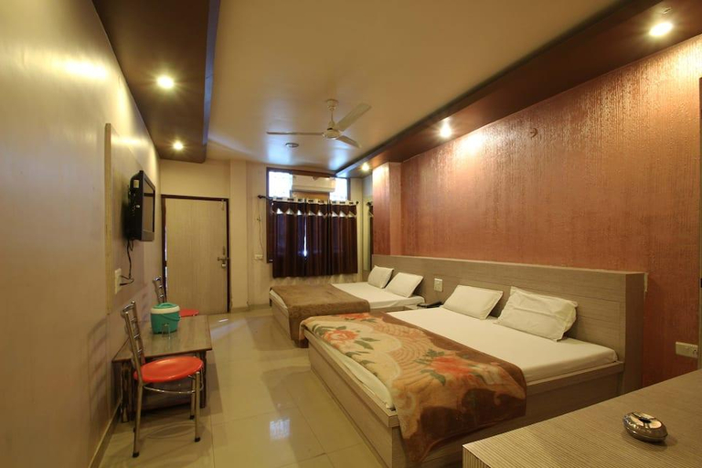 Bedroom 2, Hotel Pakeeza ( Near Dargah Sharif ), Ajmer